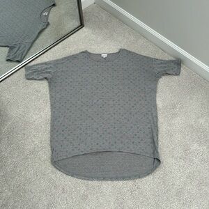Women’s size M LulaRoe shirt.